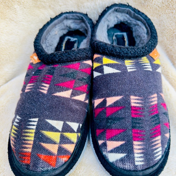 UGG MEN TASMAN WOODMONT MULTI COLORED SHEARLING WOOL SHOE US 11 EUC - Picture 4 of 8